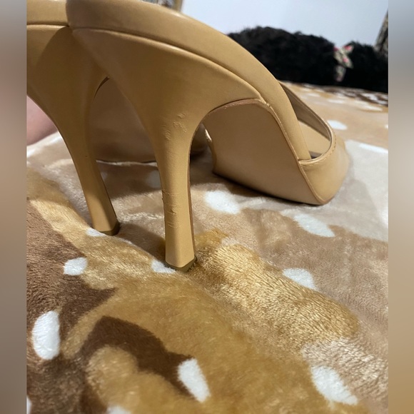 Nude heels - Picture 6 of 6